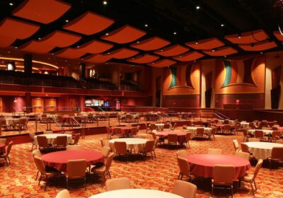 riverwind-meet-corporate-events-showplace-theatre-01-1200×675-1