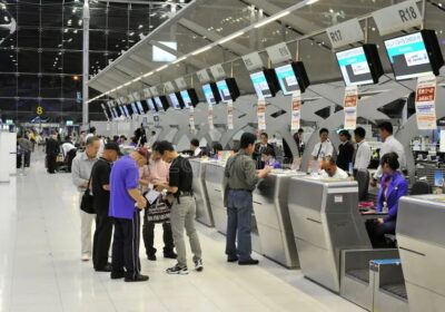 airport-check-counters-23521132-1-1