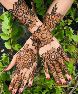 Mehndi – Beautiful Designs for Every Occasion