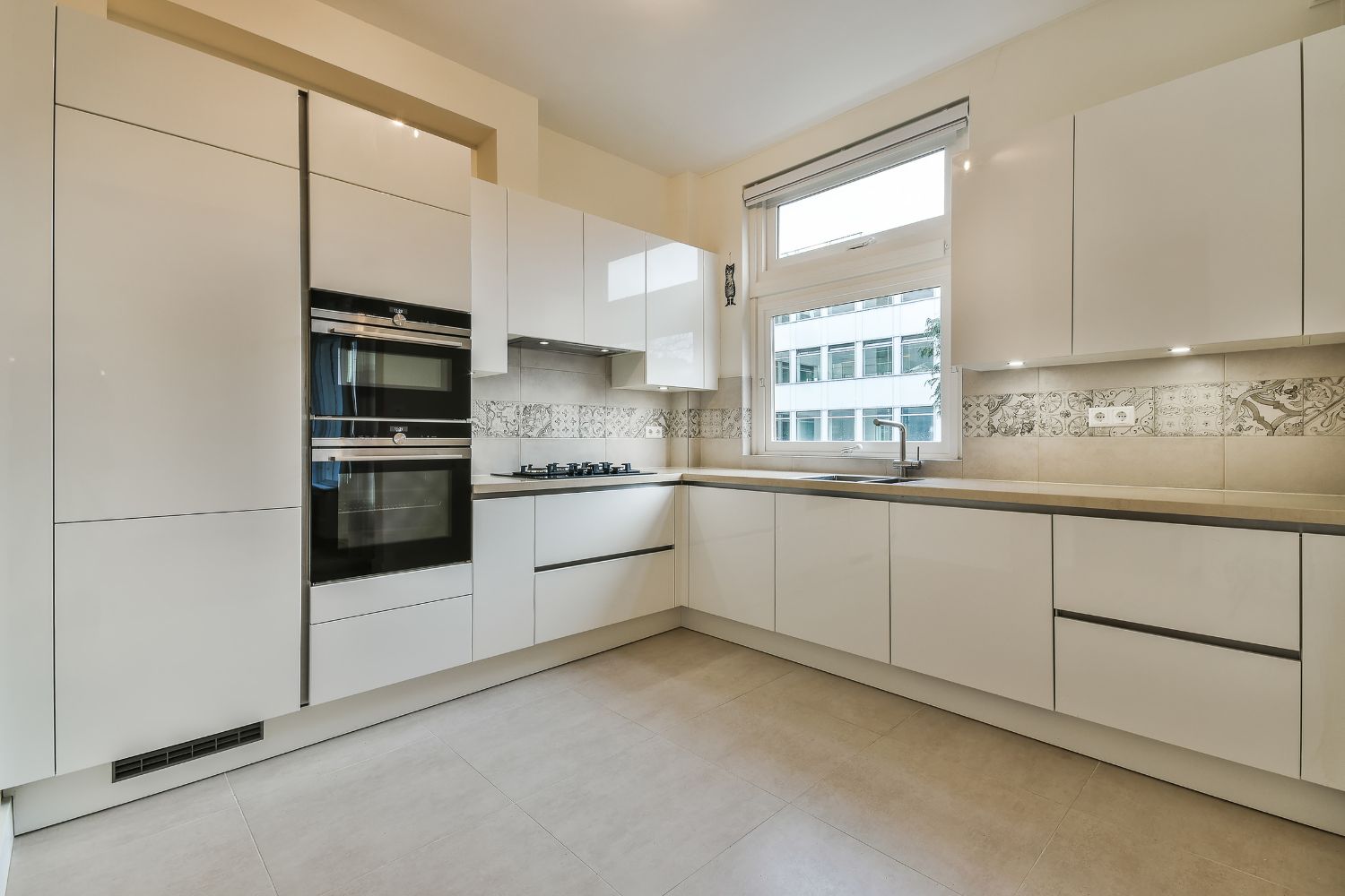 Modular Kitchen Manufacturers in Delhi NCR | Your Dream Space