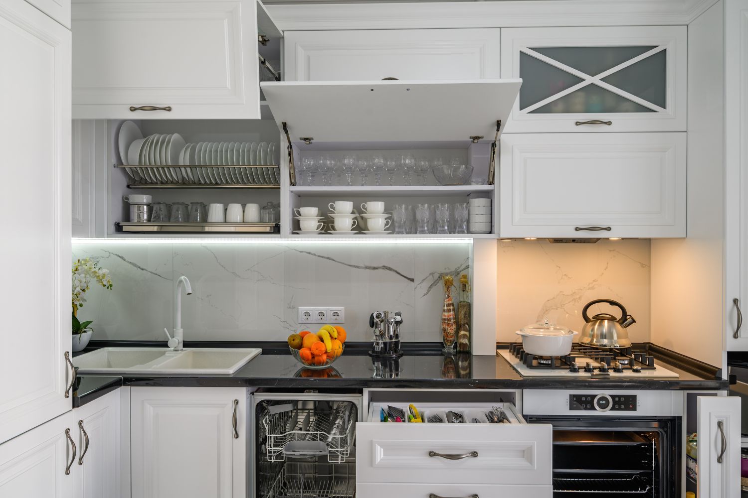 Modular Kitchen Manufacturers in Delhi NCR | Your Dream Space