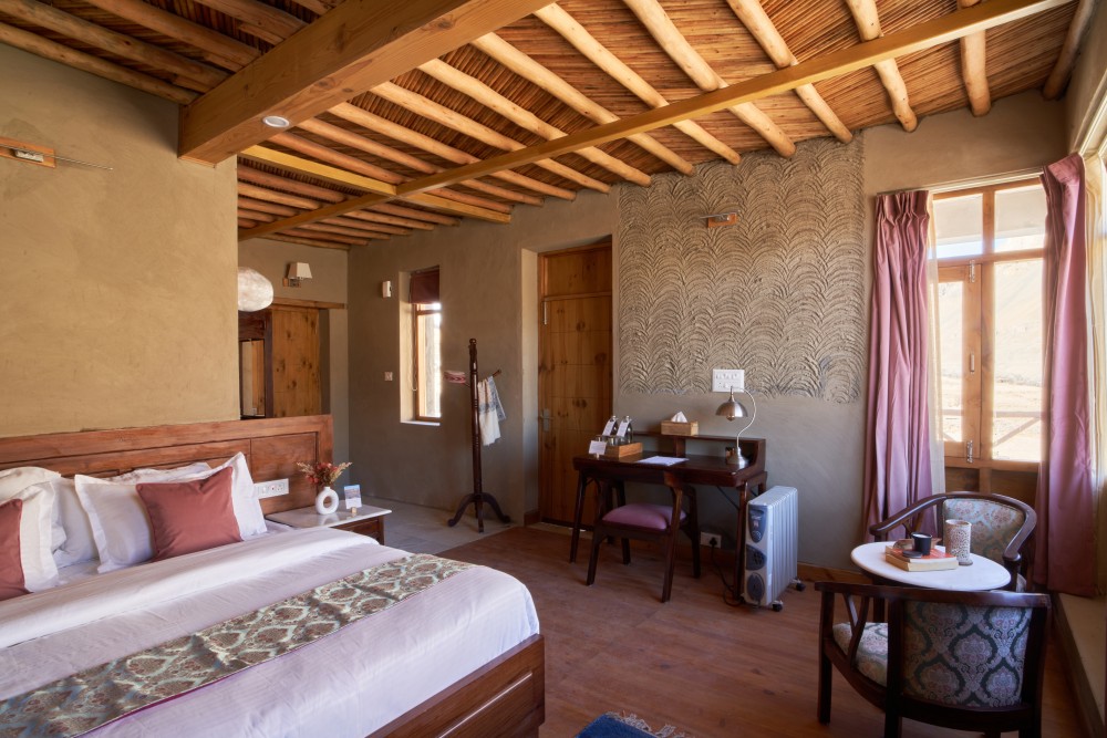 Book Your Stay at Amida Rangrik – Best Hotels in Spiti Valley Himachal Pradesh