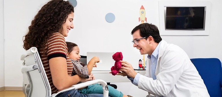 Best Pediatrician in Delhi – SVMC Child Care Experts