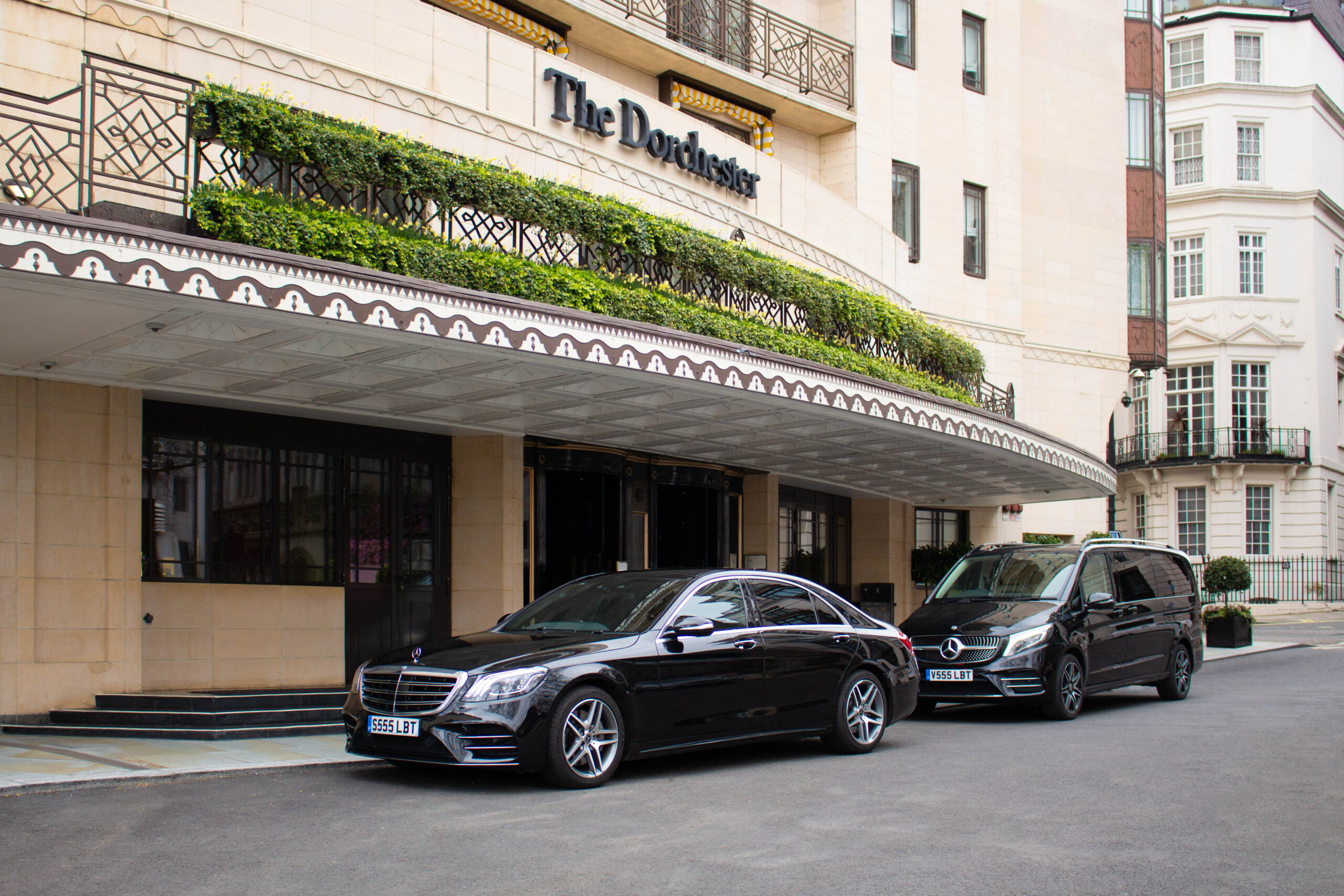 Luxury London Chauffeur Service – Reliable & Professional