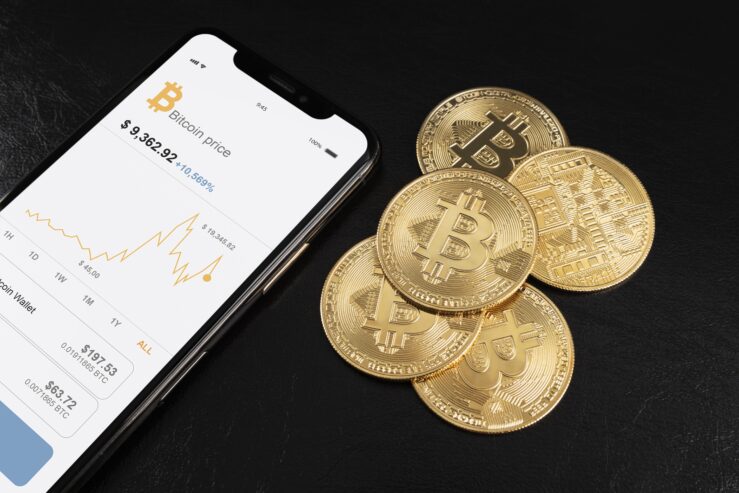 Confused about choosing between centralized and decentralized exchanges?