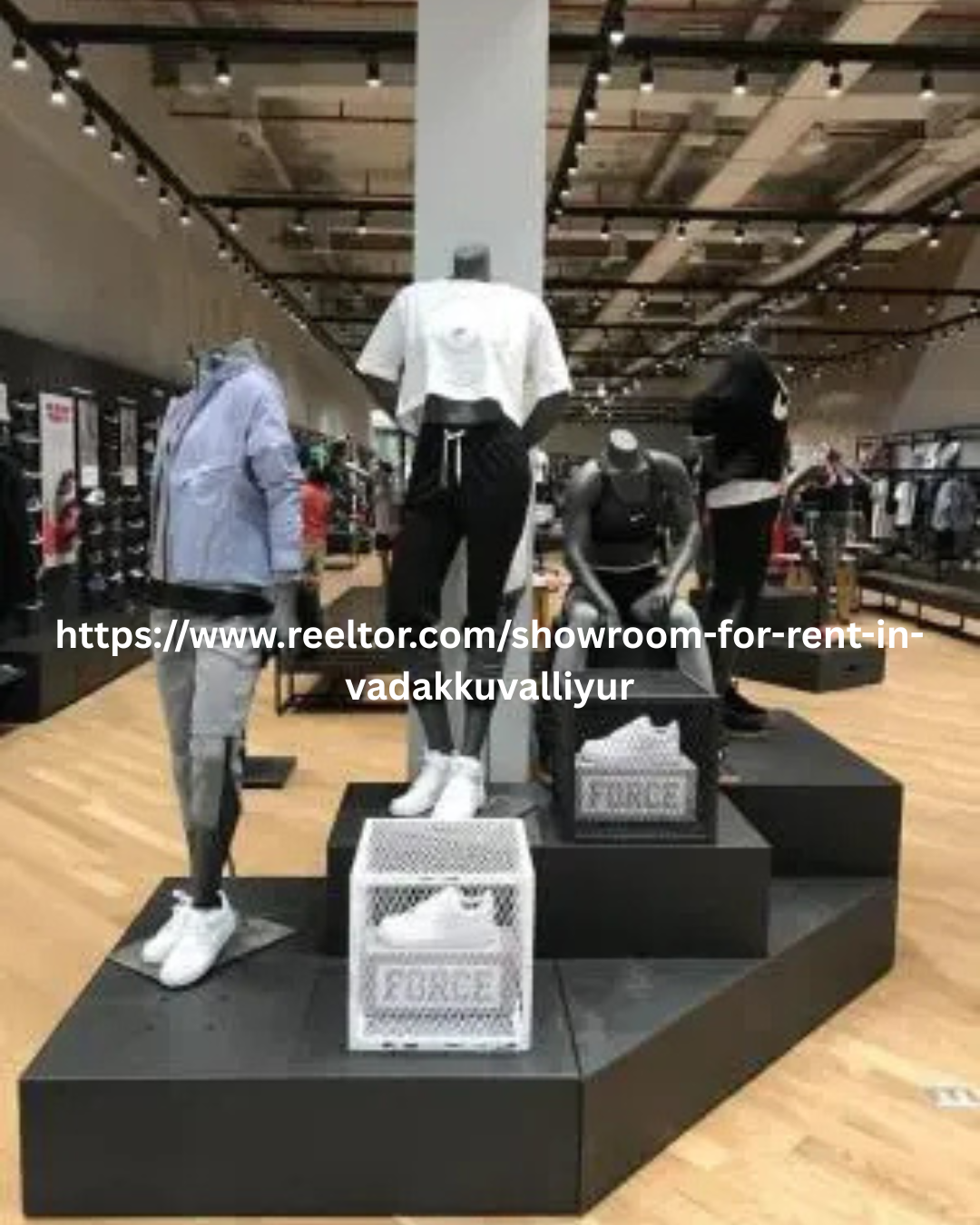 Showroom For Rent In Vadakkuvalliyur: Convenience & Excellent Space