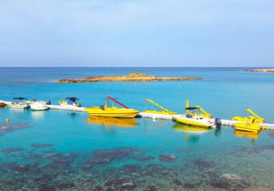 water-park-with-rental-boats