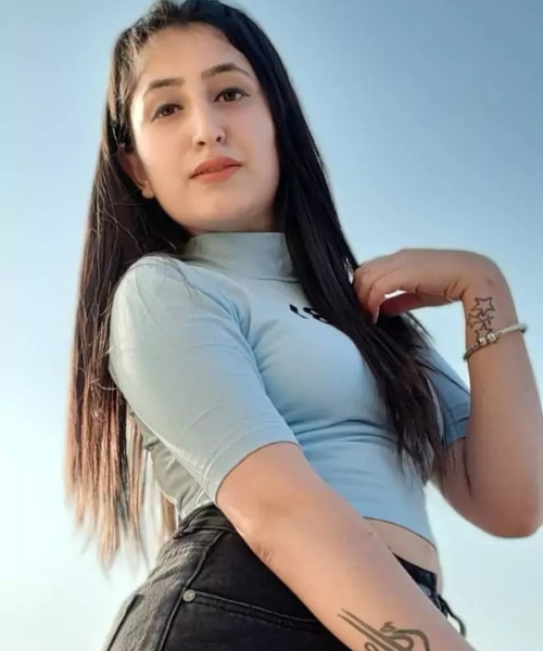 Call Girls in Samakhiali