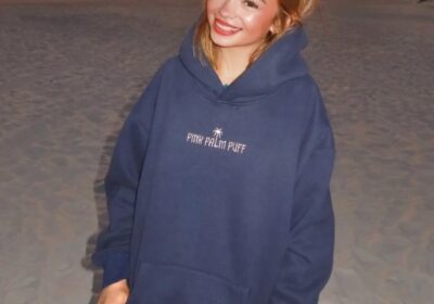 Classic-Puff-in-Navy-Hoodie-1-600×600-1