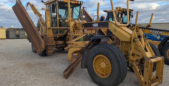 1998 Caterpillar 140H | Used Motor Grader