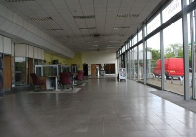 Empty_showroom_-_geograph.org_.uk_-_1279838