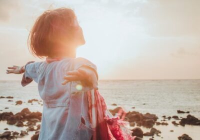 r2nJPbEYuSQ-768×694-1