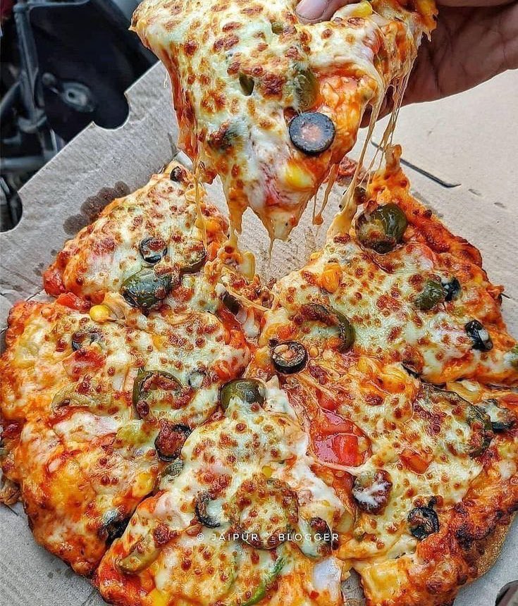 Best Pizza Bahrain – Fresh & Hot Pizza Delivery | Mama Joz